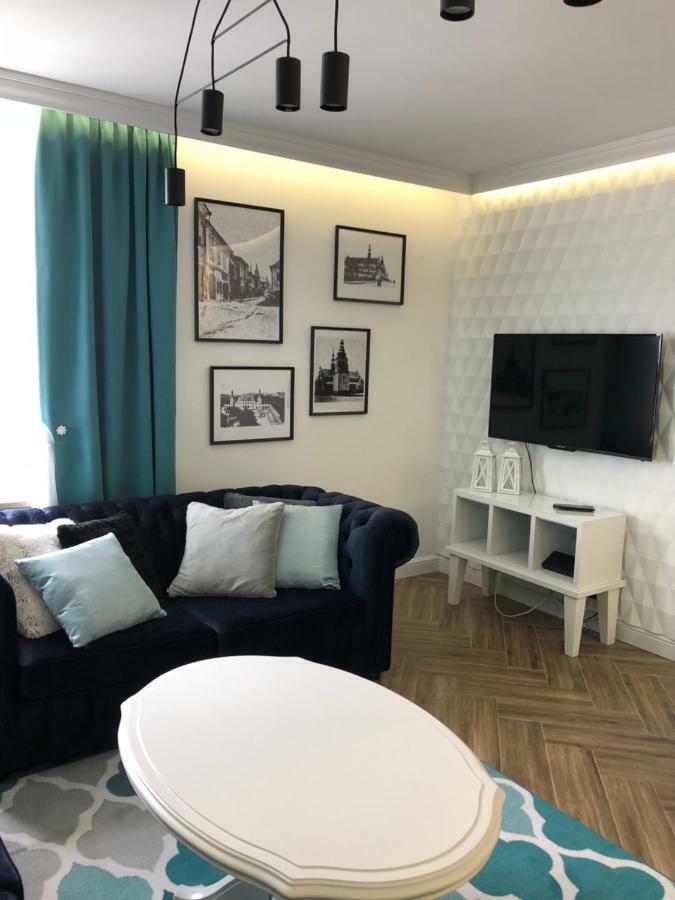 Family & Business Sauna Apartments Paderewskiego Sienkiewicza No2 Centrum Downtown - 2 Bedroom With Private Sauna, Bath With Hydromassage, Parking Kielce Eksteriør billede